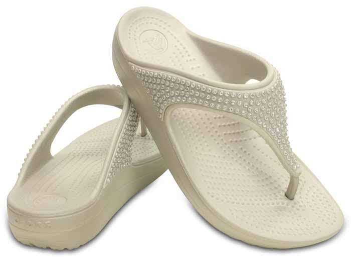 crocs trendy